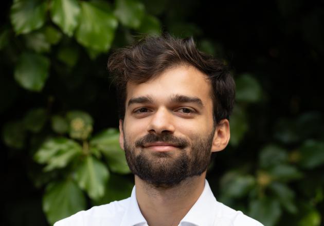 Profile picture for user Alessandro Dell'Acqua