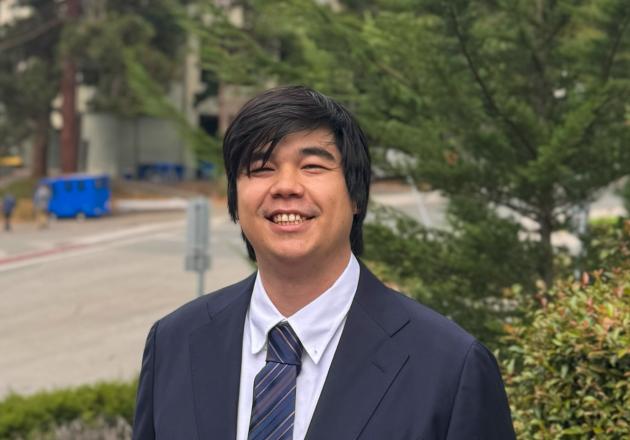 Profile picture for user Roberto Hsu Rocha